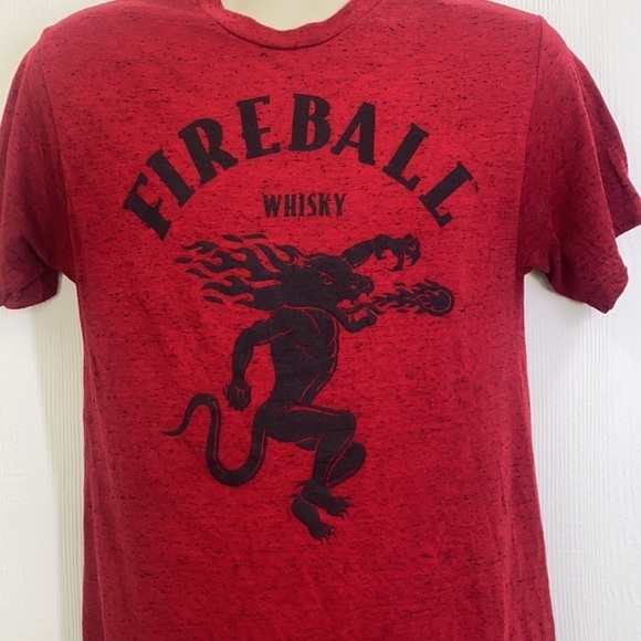Fireball Whiskey - Vintage Red Fireball Whiskey Graphic Tee Shirt Size Medium - Picture 3 of 10